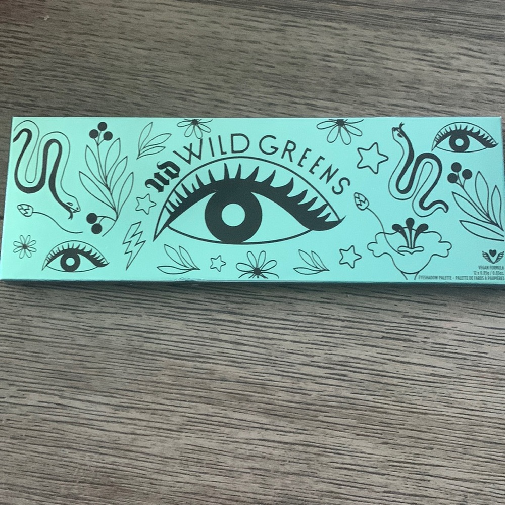 Urban decay wild greens eyeshadow palette vegan formula with avocado oil